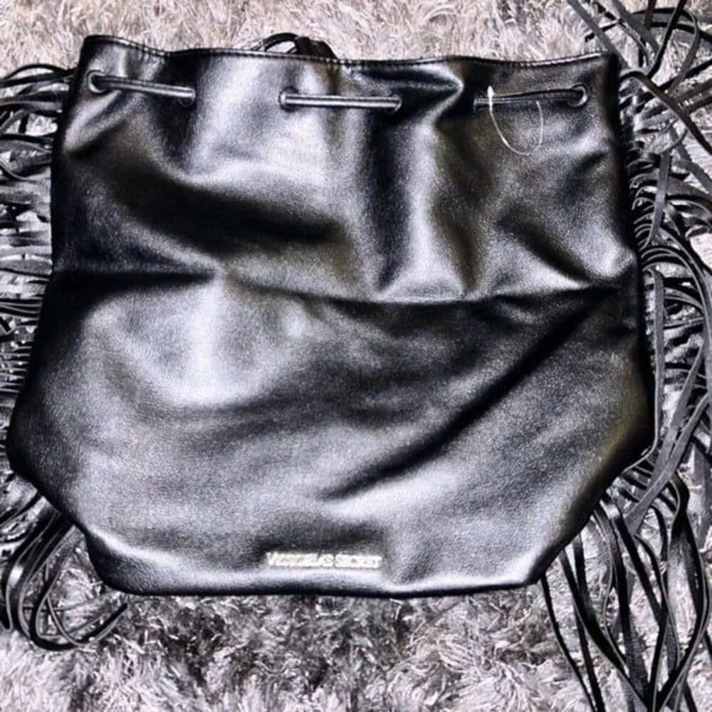 VS Leather Bucket Bag
